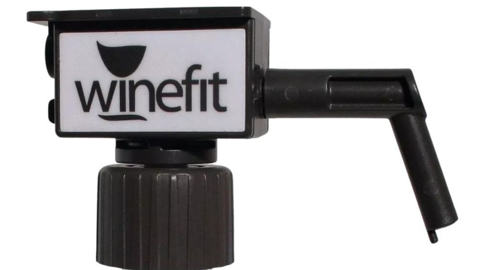 Winefit One - Kit Pro mit 20 Stk. Spezialkappen-Ausgiessern und 4 Argon Gaszylindern